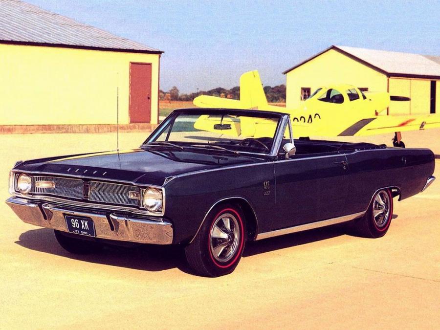  Dodge Dart GTS Convertible 1967 года  (фото 2 из 4)